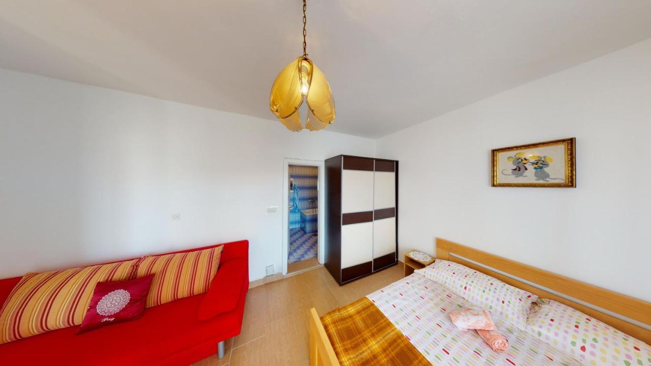 Apartments Riva เมทายนา ภายนอก รูปภาพ