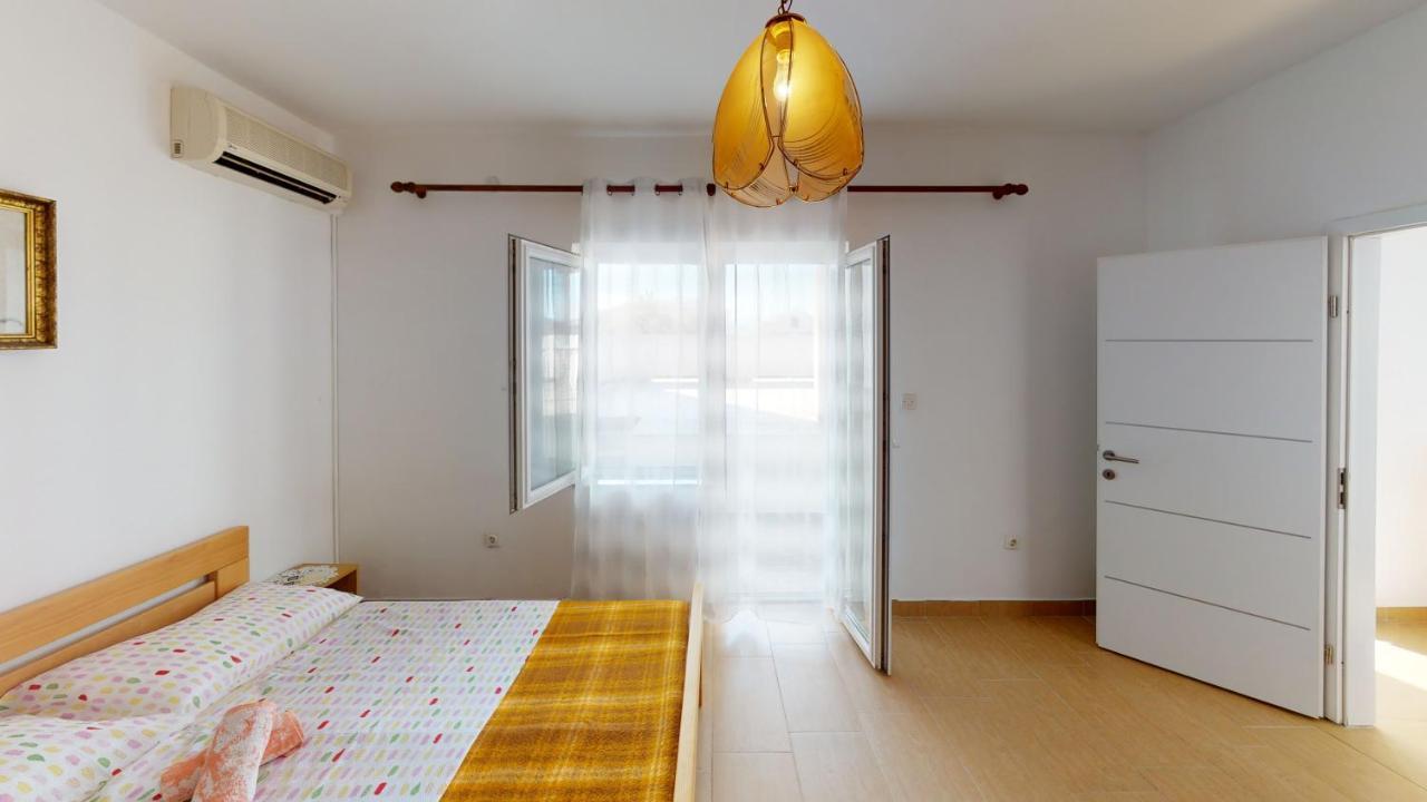 Apartments Riva เมทายนา ภายนอก รูปภาพ